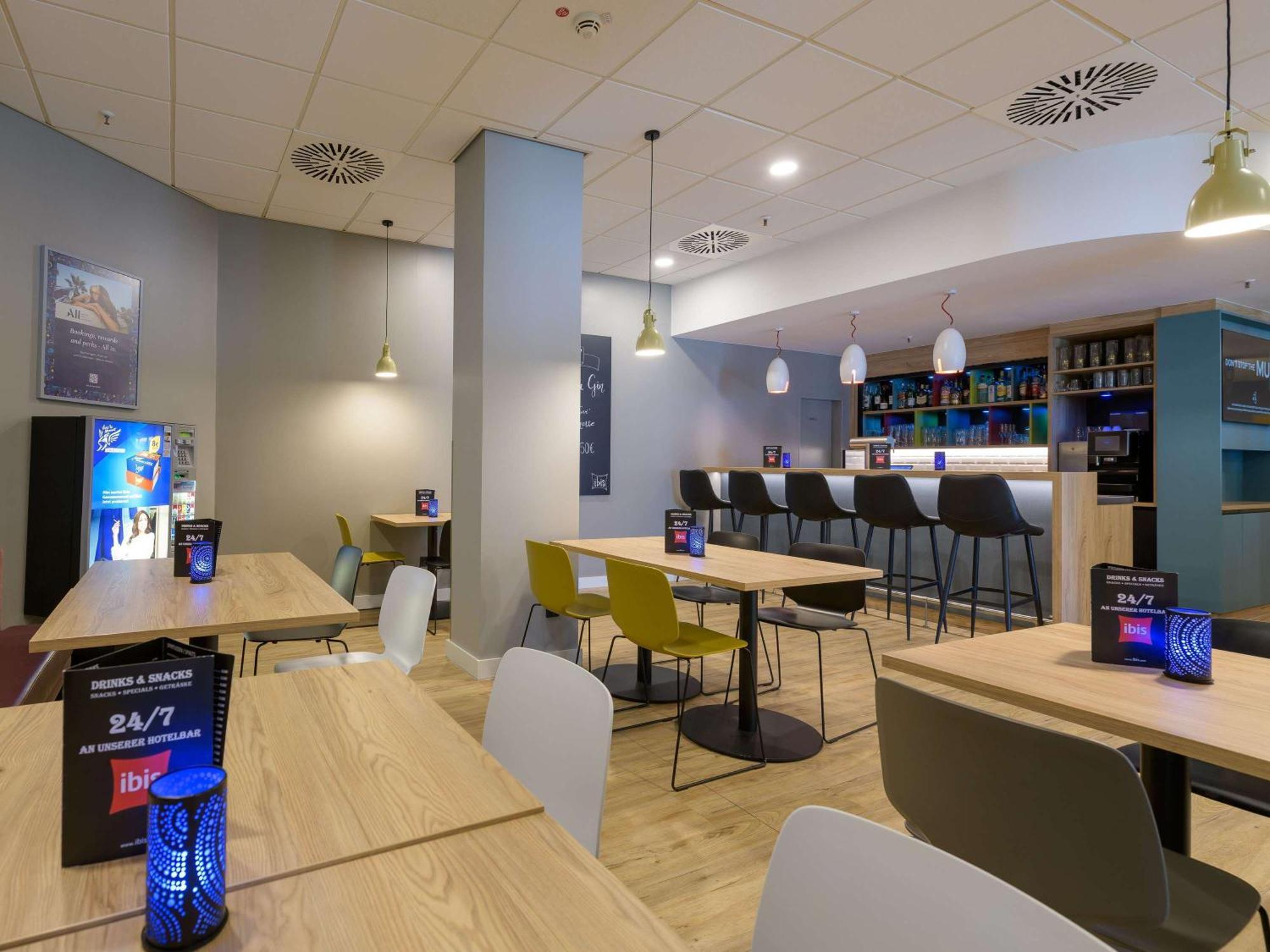Ibis Hotel Frankfurt Messe West Frankfurt am Main Exteriör bild